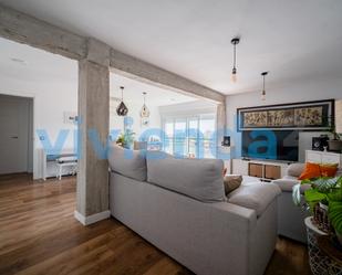 Living room of Flat for sale in  Madrid Capital  with Air Conditioner and Heating