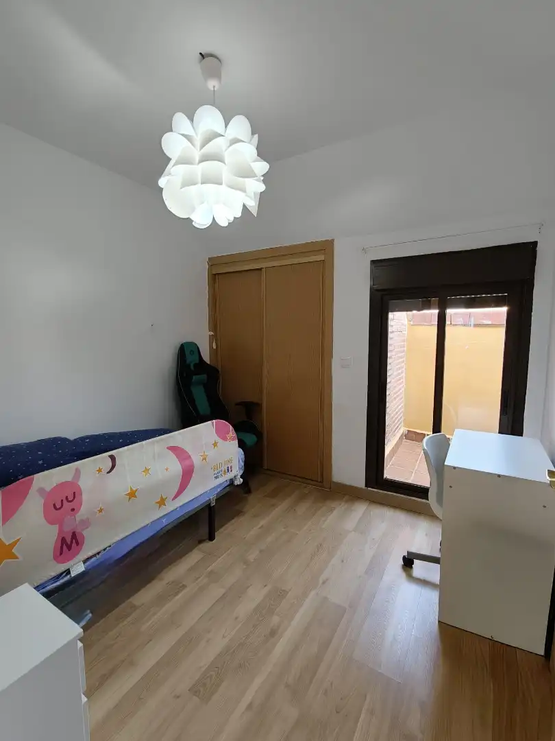 Dormitori de Dúplex en venda en Alameda de la Sagra amb Aire condicionat, Calefacció i Terrassa