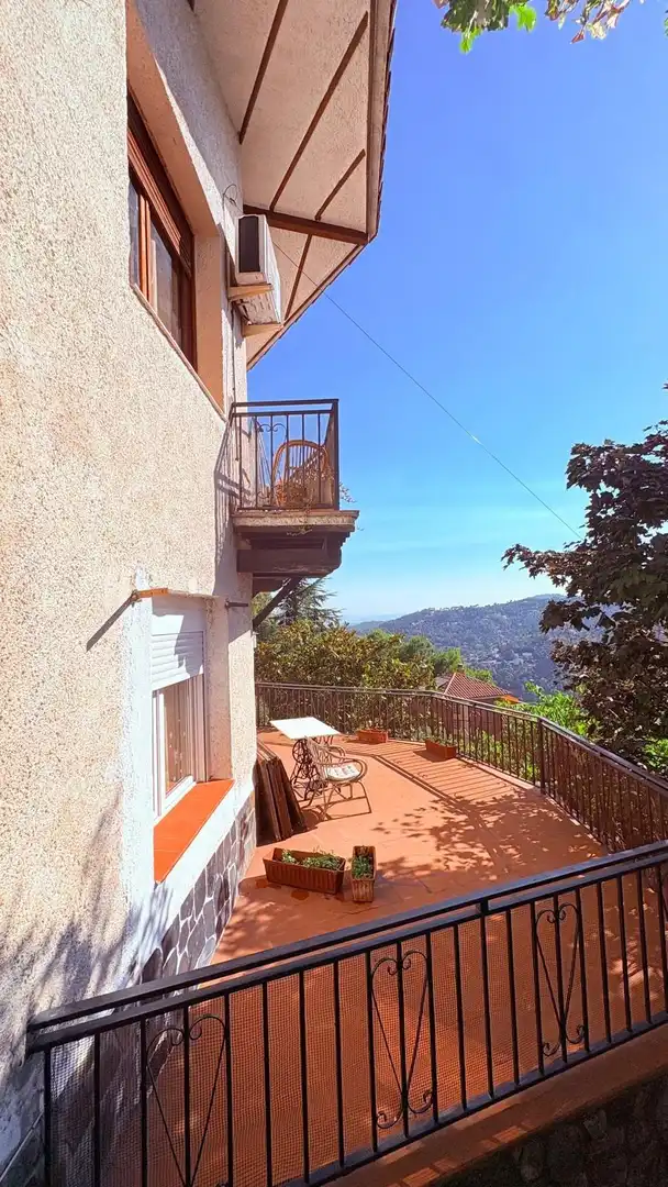 Terrassa de Casa o xalet en venda en Castellar del Vallès amb Aire condicionat, Calefacció i Jardí privat