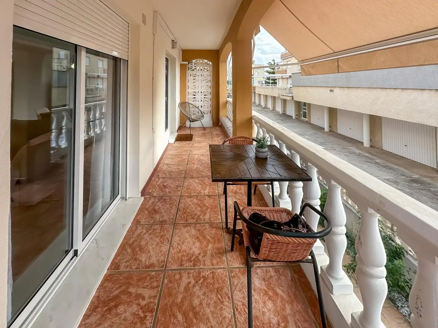 Terraced house with terrace for sale in Carrer AVINYO, imagen 19