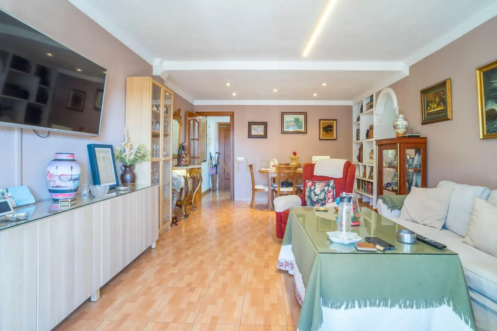 Menjador de Apartament en venda en Fuengirola amb Aire condicionat, Forn i Rentadora