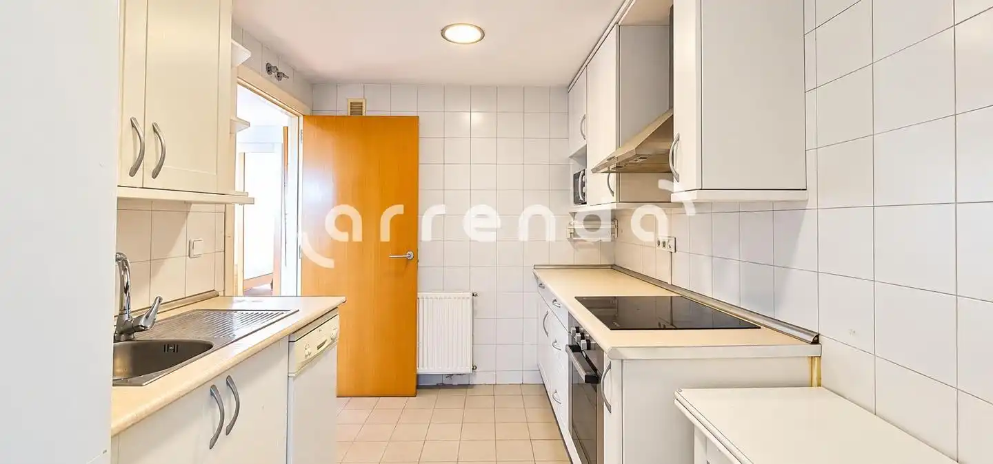 Küche von Wohnung zur Miete in Usera