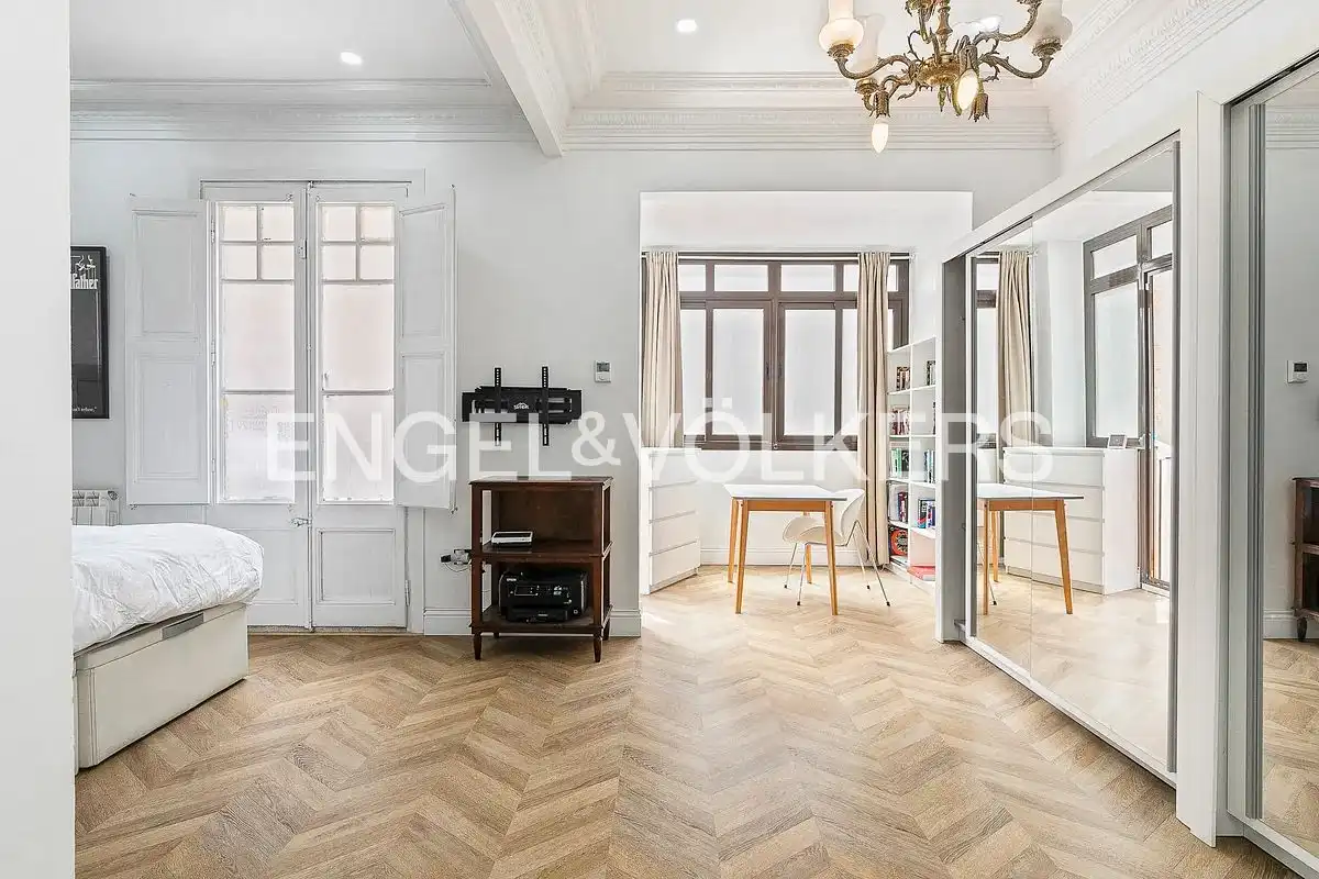 Habitación de Piso de alquiler en Barcelona con Calefacción, Parquet y Amueblado