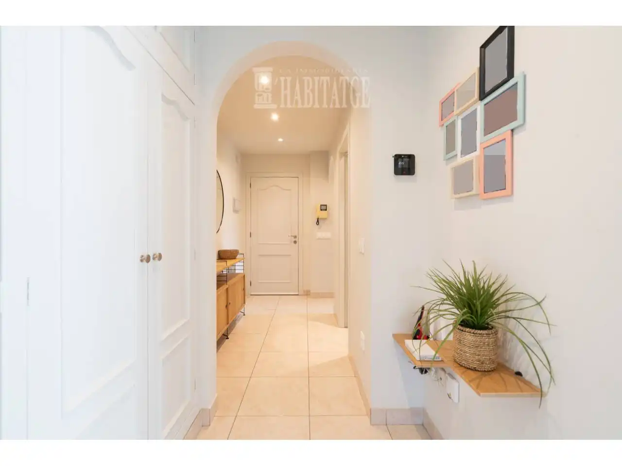 Flat for sale in Folgueroles, Barcelona