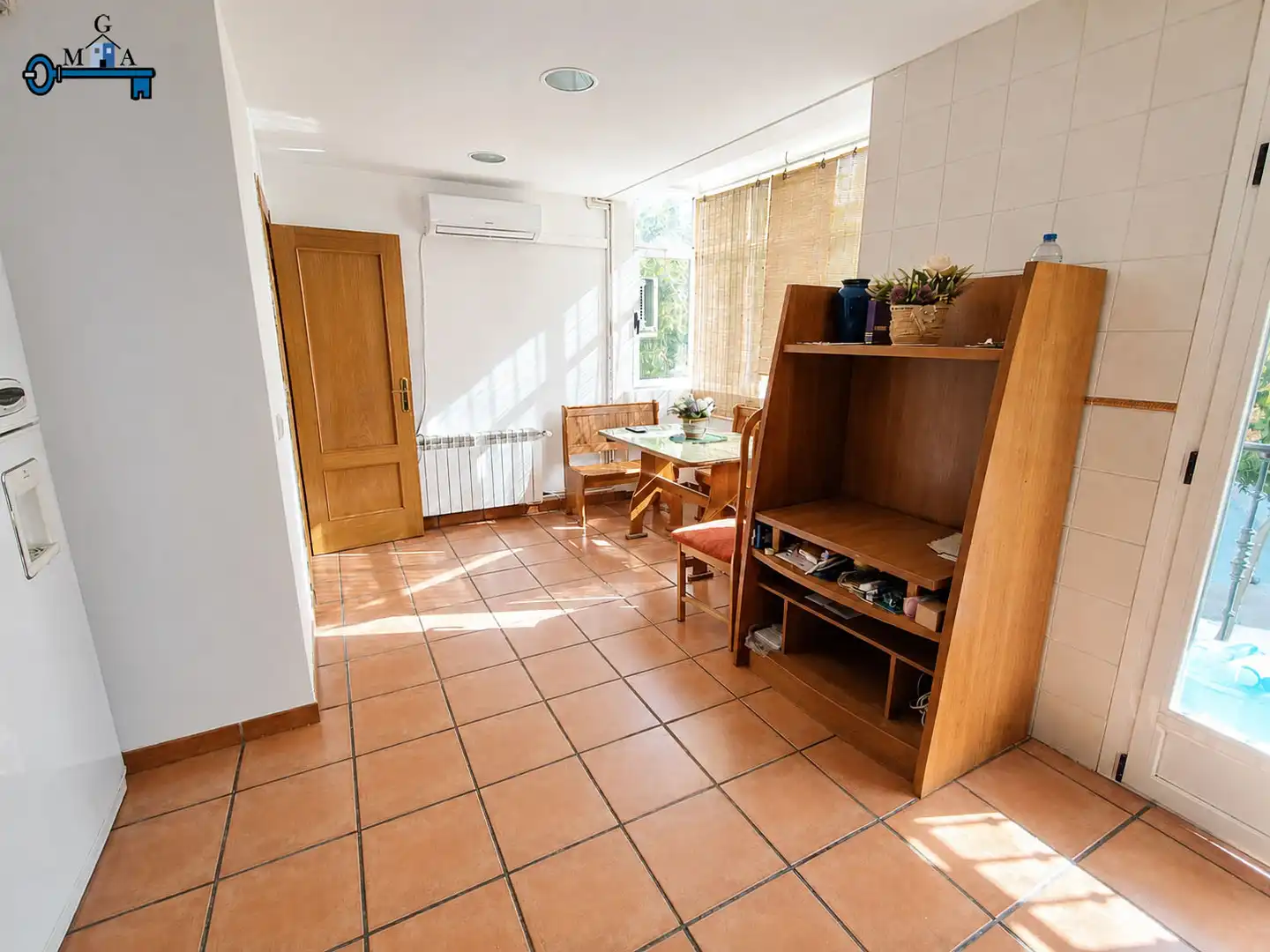 Wohnung zum Verkauf in Fuenlabrada mit Klimaanlage, Heizung und Parkett