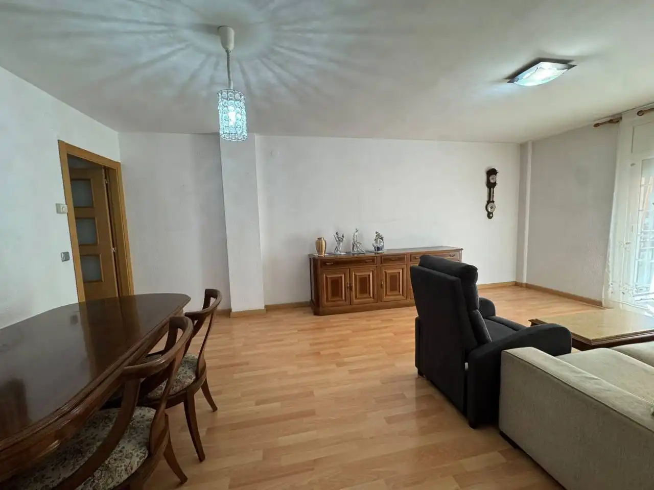 Flat with terrace to rent in Sant Miquel, imagen 3