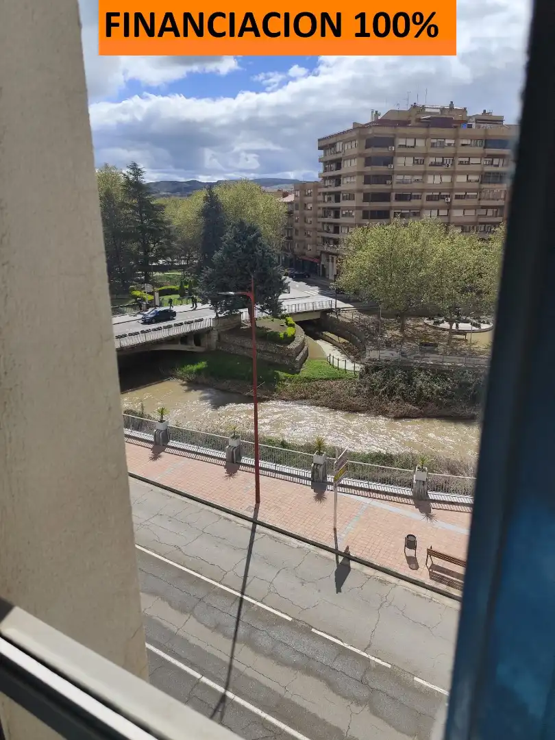 Vista exterior de Pis en venda en Calatayud amb Calefacció i Terrassa