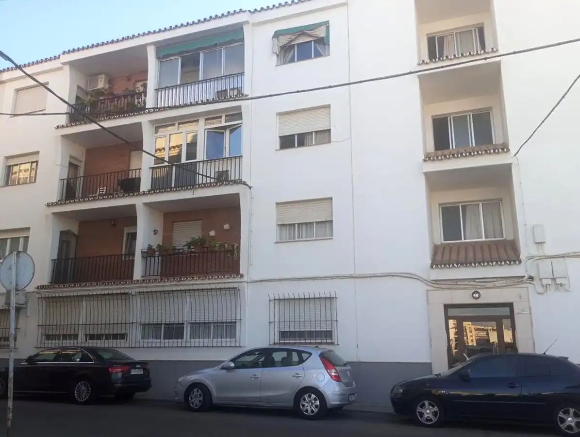 Flat for sale in Miguel Antolin, imagen 3