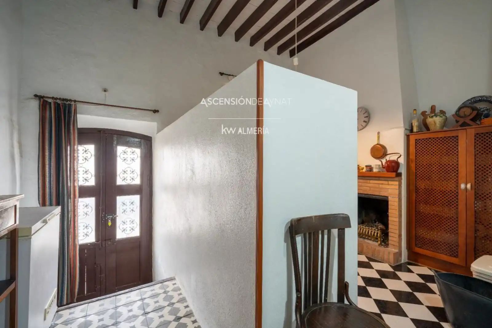 Houses for sale in Alhabia  with Furnished