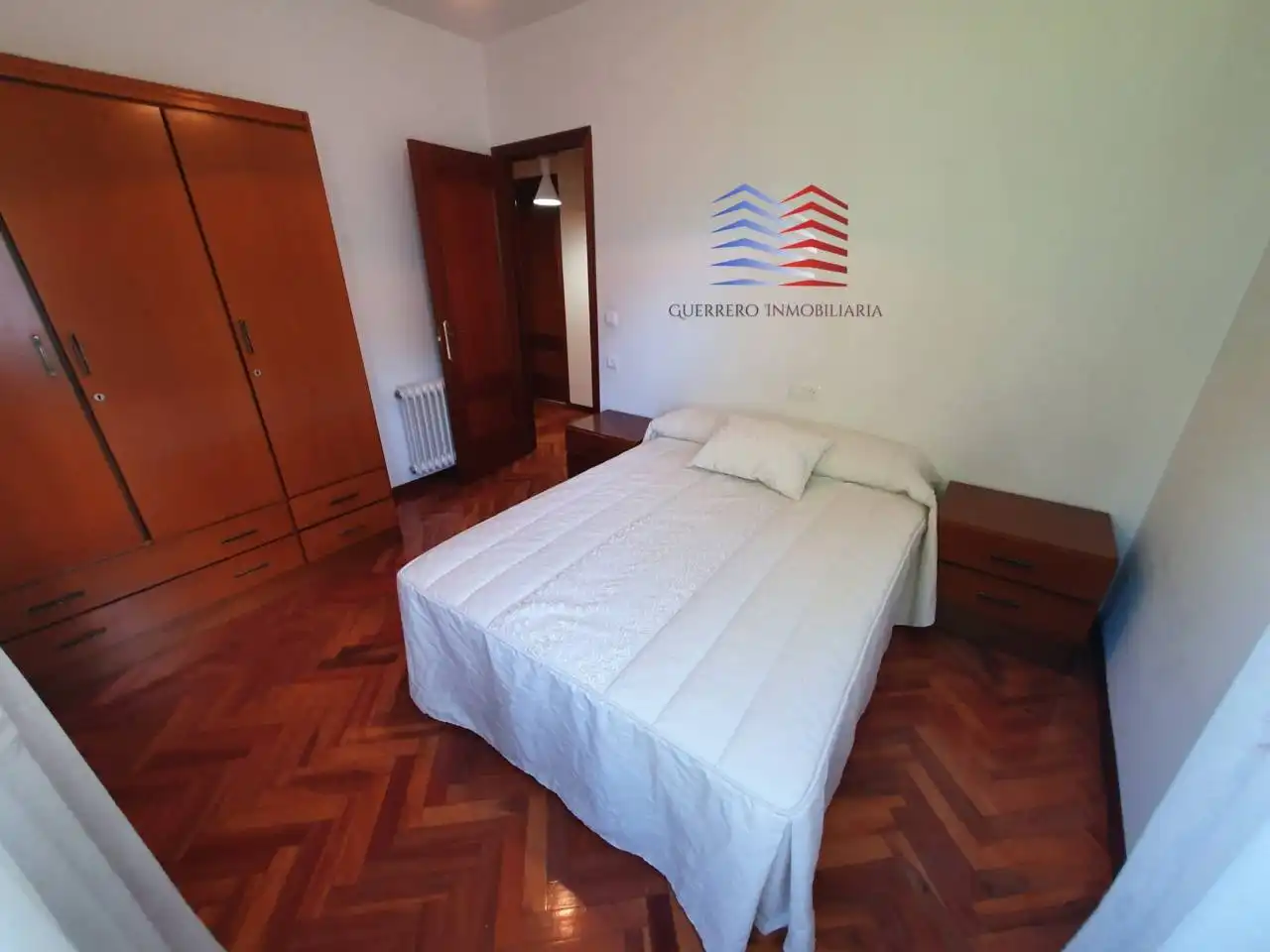 Bedroom of Flat for rent in Ourense Capital   with Heating, Parquet flooring and Storage room