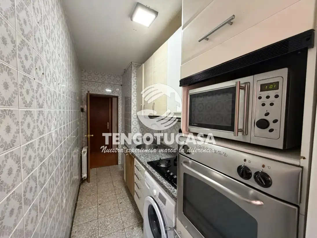 Cocina de Piso en venta en Madrid con Calefacción, Terraza y Trastero
