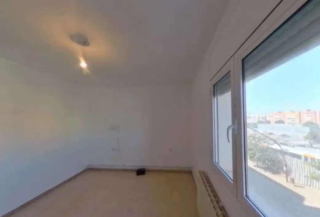 Habitación de Piso en venta en Les Franqueses del Vallès con Balcón