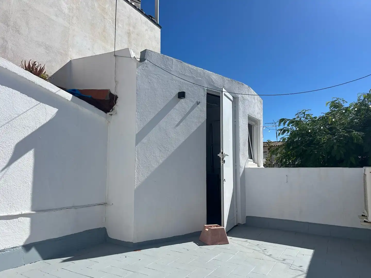 Vista exterior de Dúplex en venta en Sitges con Aire acondicionado, Calefacción y Terraza