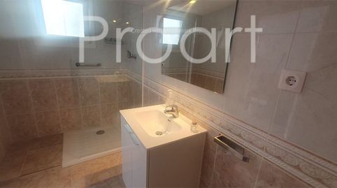 Foto 2 de Casa adosada en venta en Sant Celoni, Barcelona