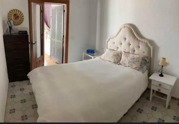 Dormitori de Casa o xalet en venda en Orihuela amb Calefacció, Terrassa i Moblat
