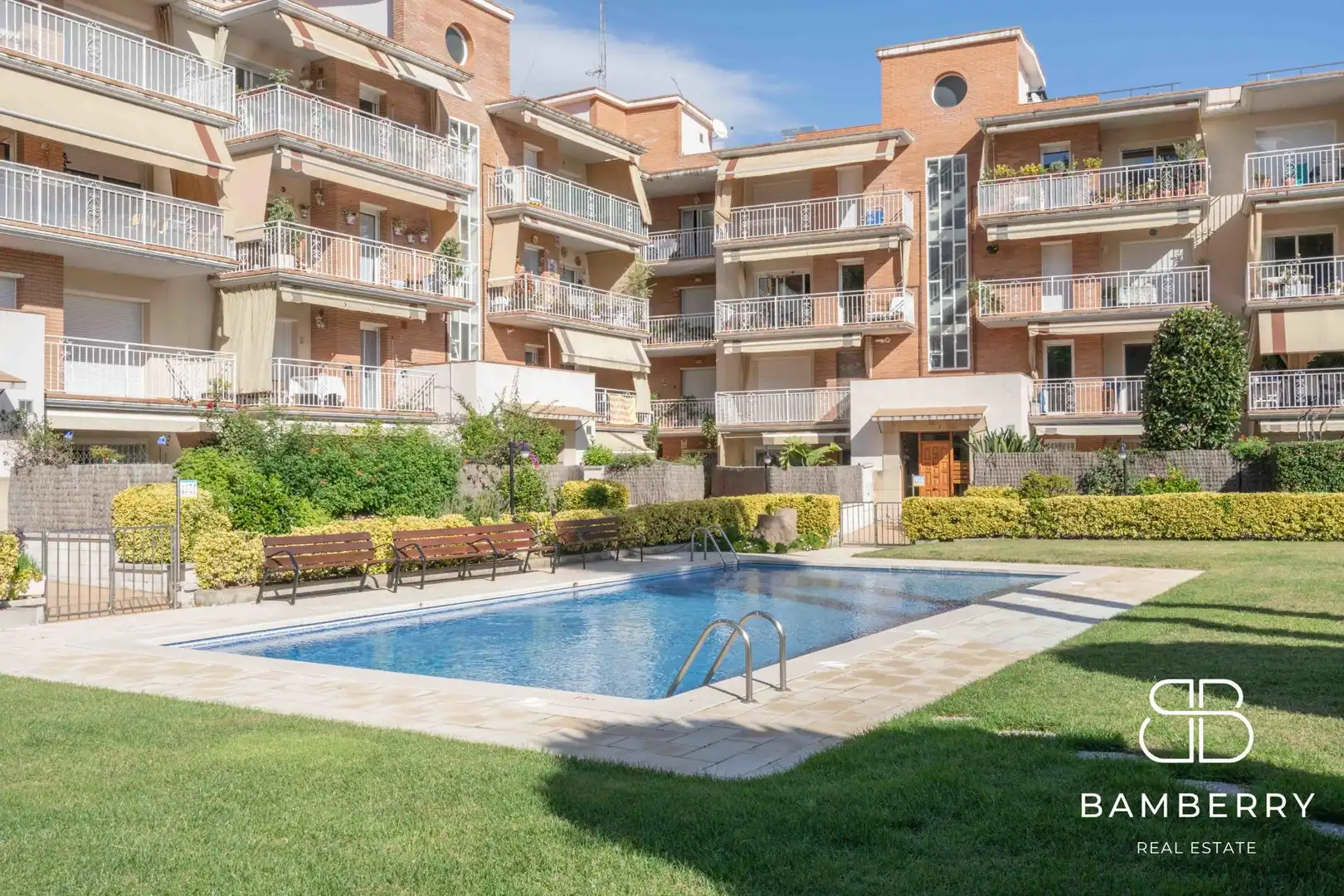 Piscina de Pis en venda en Sant Pol de Mar amb Calefacció, Traster i Piscina comunitària