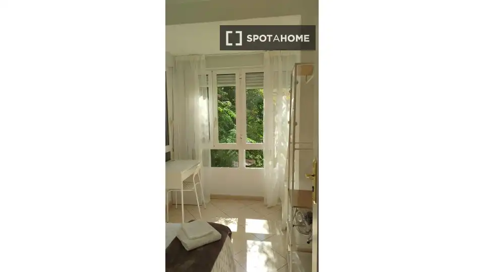 Habitación en Mercado