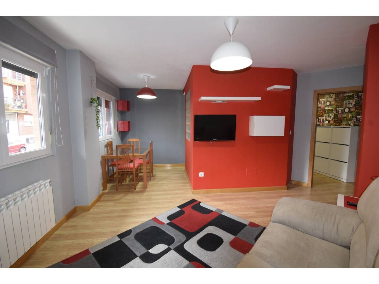 Living room of Flat to rent in Villaquilambre  with Heating, Parquet flooring and Storage room