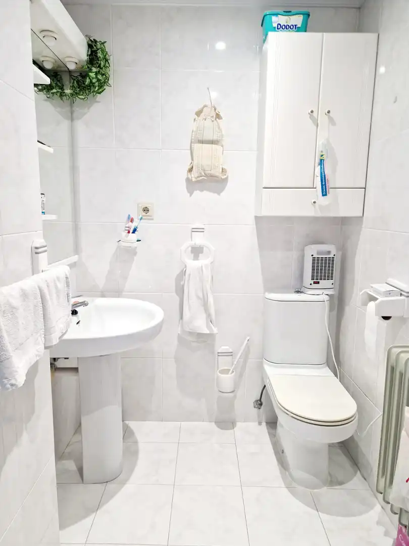 Baño de Piso en venta en Avilés con Calefacción, Parquet y Terraza