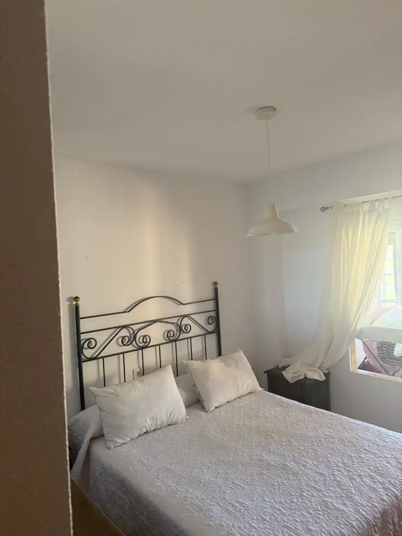 Bedroom of Flat for rent in Alicante / Alacant