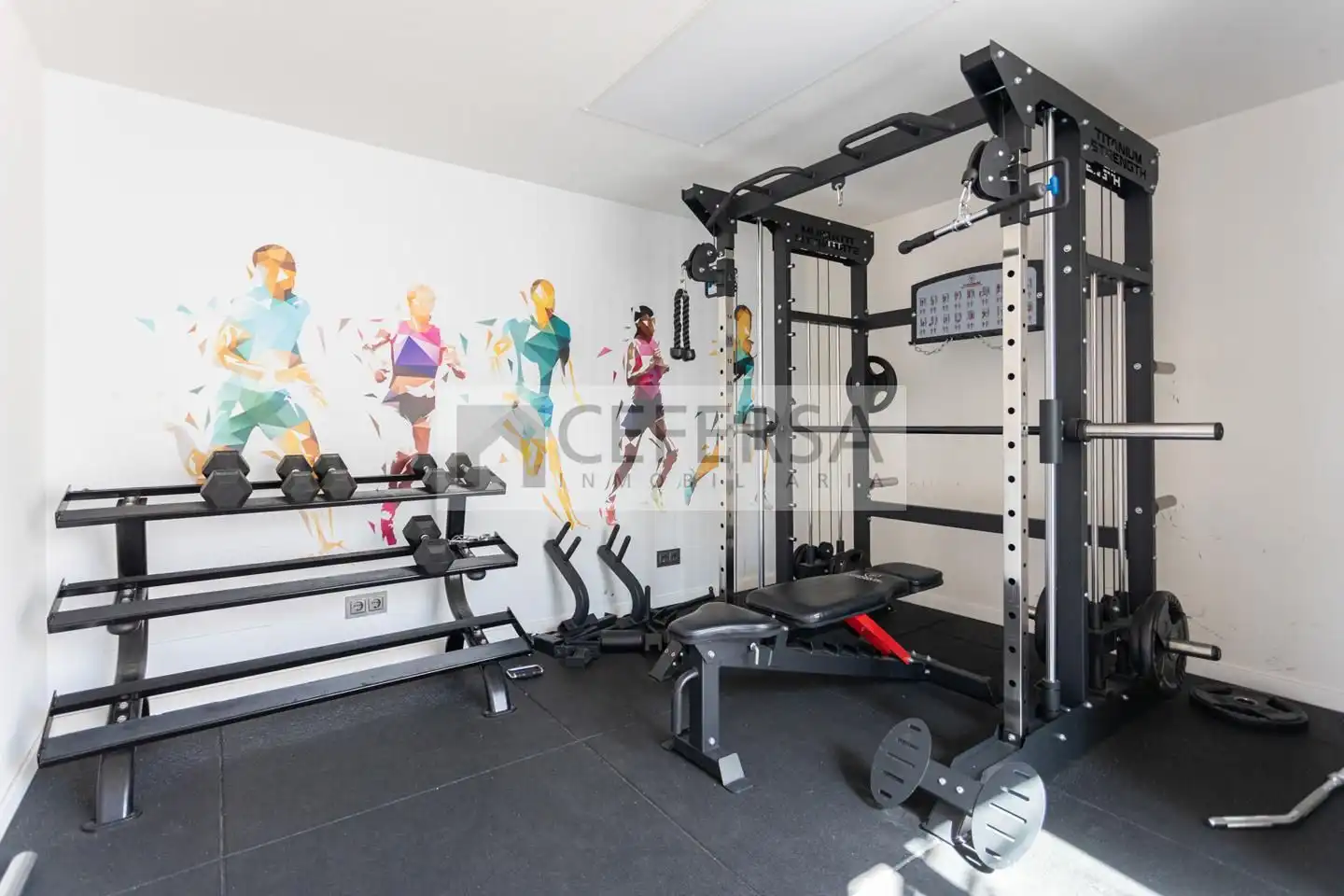 Flat for sale in Barcelona  with Air Conditioner, Heating and Storage room