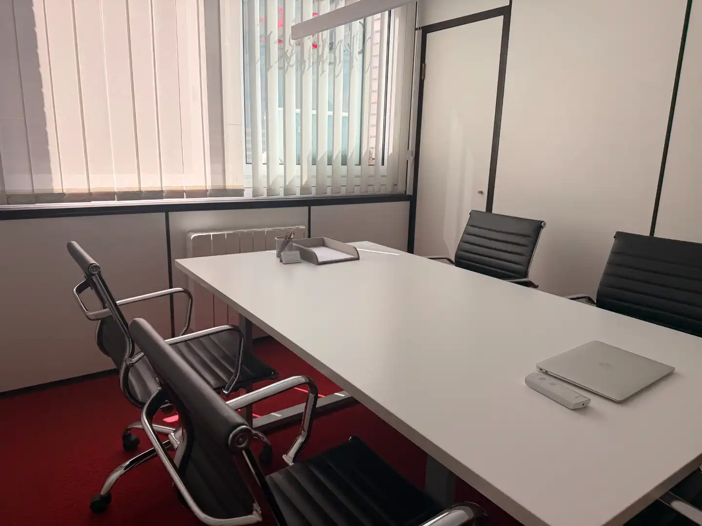 Büro zur Miete in Avenida de la Baja Navarra, 2, 2º Ensanche