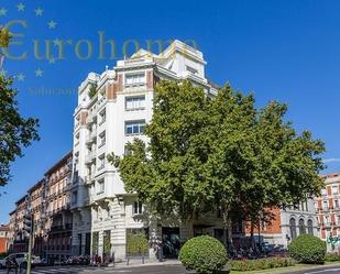Exterior view of Premises for sale in  Madrid Capital