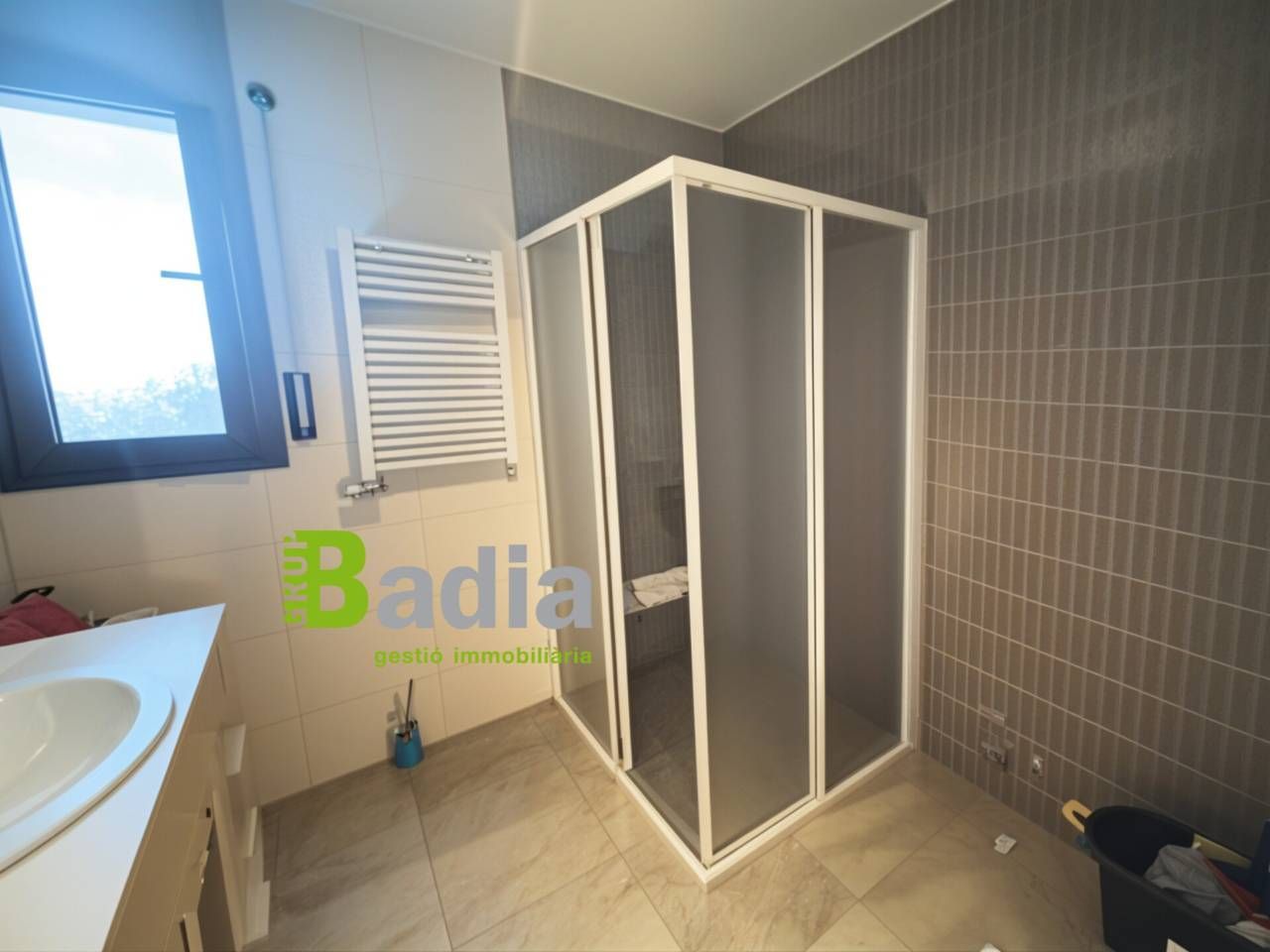 Badezimmer von Wohnungen zum verkauf in Alcarràs mit Heizung, Terrasse und Möbliert