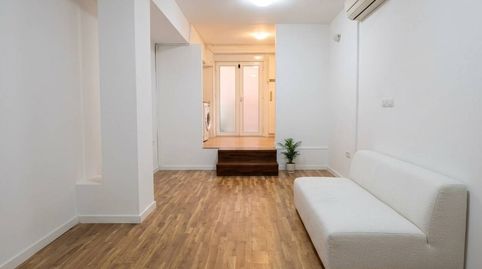 Foto 2 de Piso en venta en Calle Biosca, Pinar del Rey, Madrid Capital