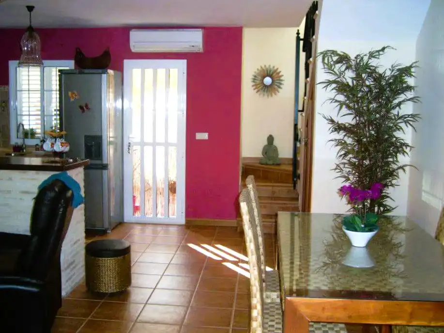 Casa adosada en venta en Torrevieja con Aire acondicionado, Terraza y Amueblado