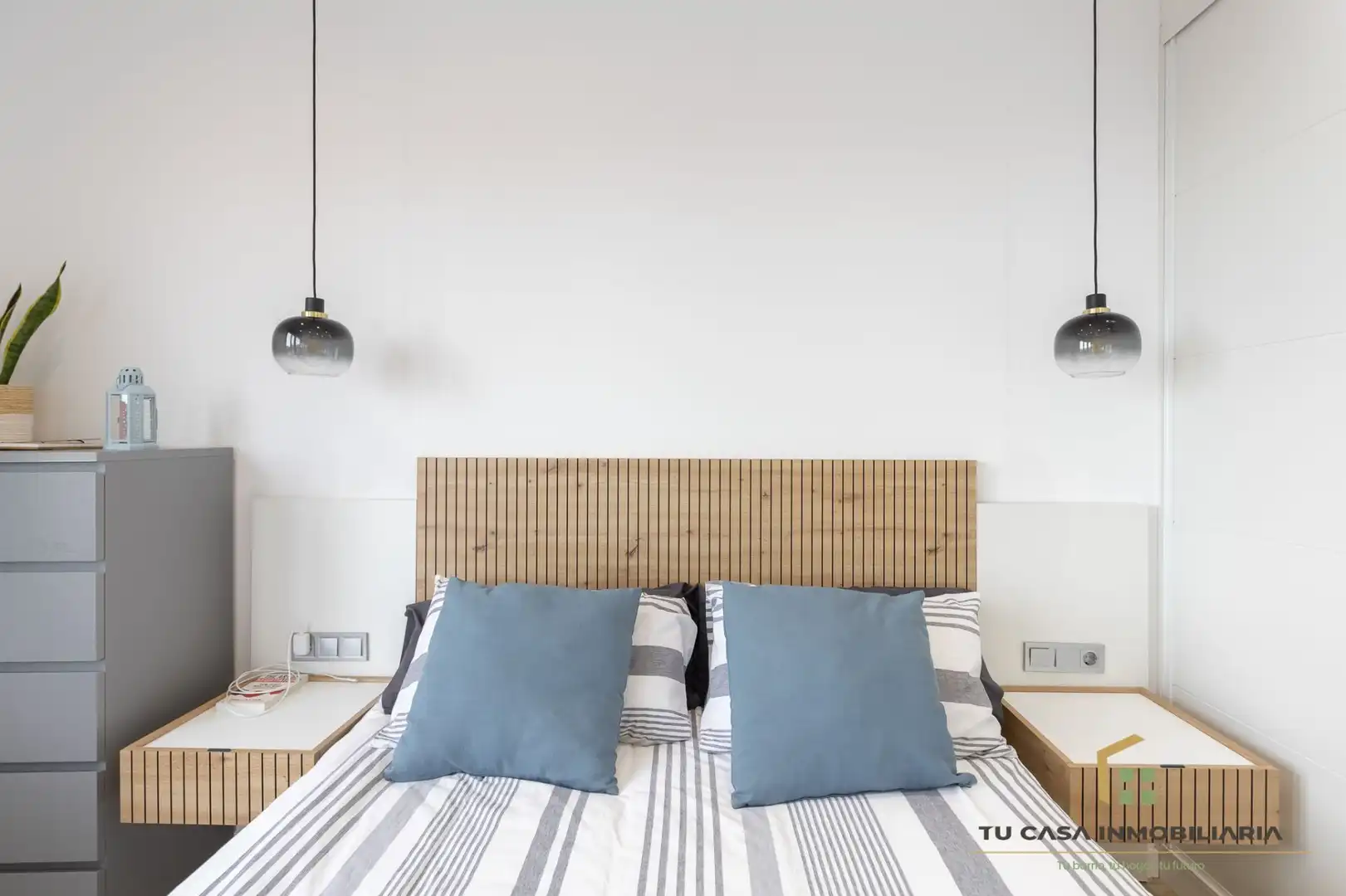 Habitación de Piso en venta en Badalona con Aire acondicionado y Calefacción