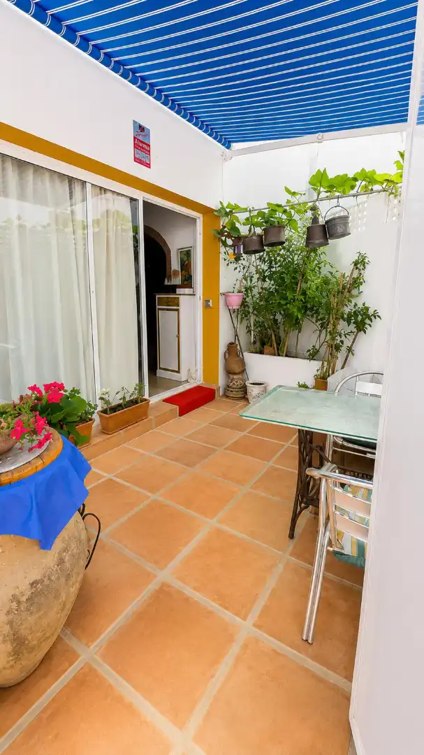 Terraza de Casa adosada en venta en Marbella con Aire acondicionado, Jardín privado y Horno