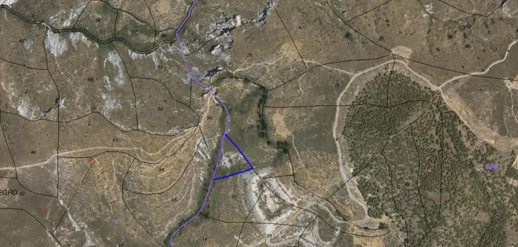 Terreno en venta en Carataunas