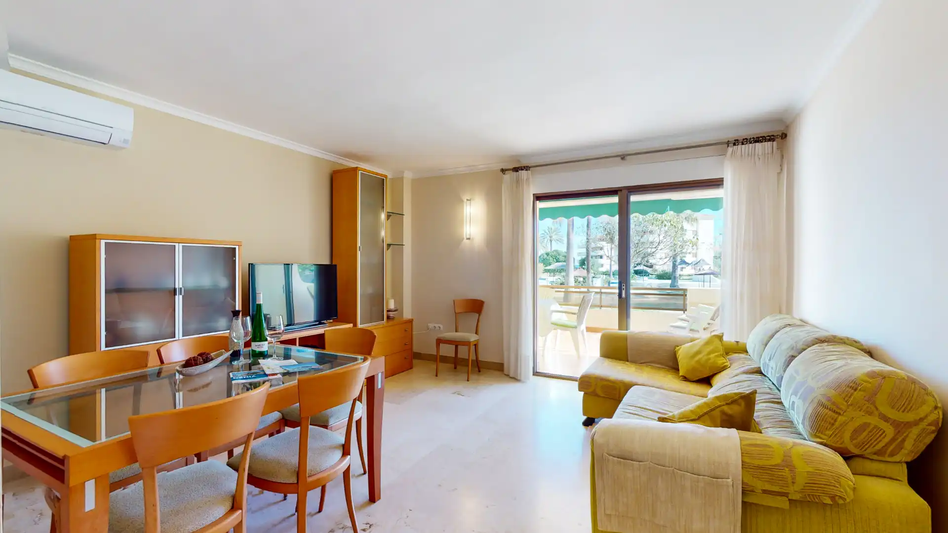 Wohnzimmer von Wohnung zur Miete in Dénia mit Klimaanlage, Heizung und Terrasse