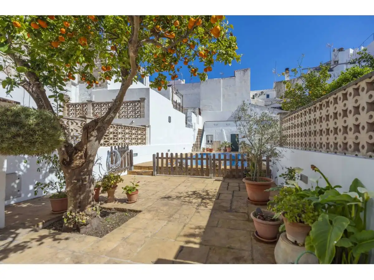 Villa mit Pool zum Verkauf in Maó ciutat, imagen 2