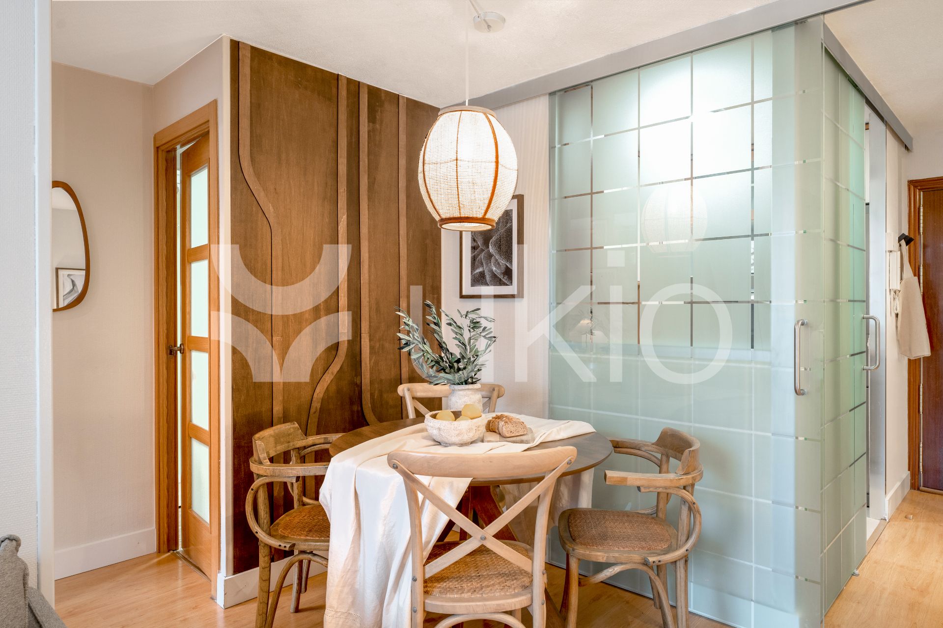 Dining room of Flat to rent in  Madrid Capital  with Air Conditioner, Heating and Furnished
