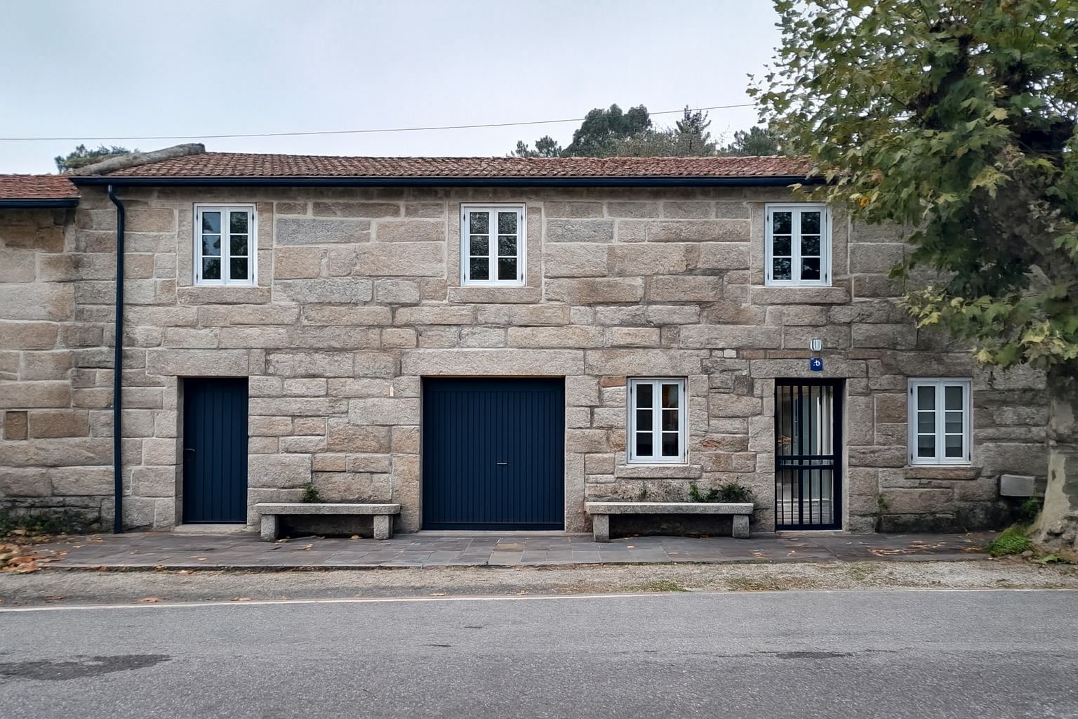 Exterior view of Single-family semi-detached for sale in Covelo  with Private garden