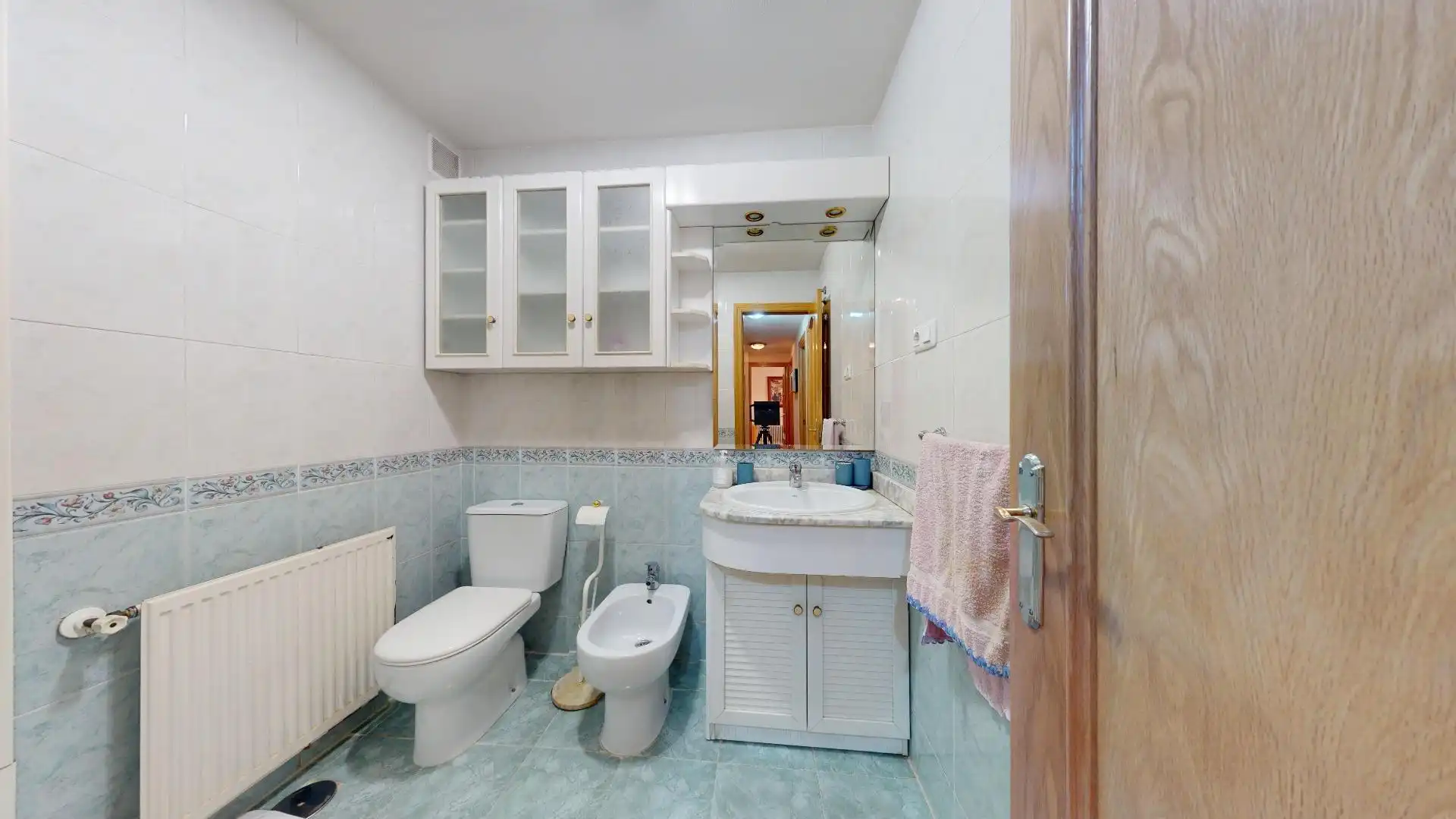 Bathroom of Flat for sale in Puente de Vallecas