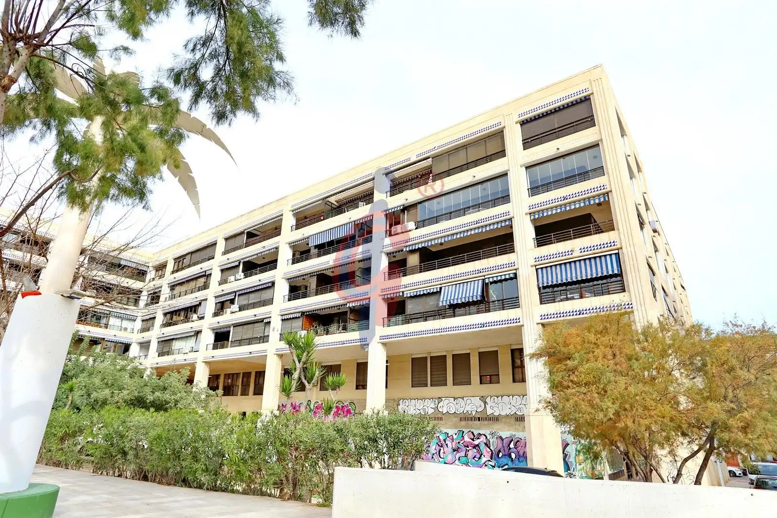 Apartamento con terraza en venta en Calle Puerta de Riad 1