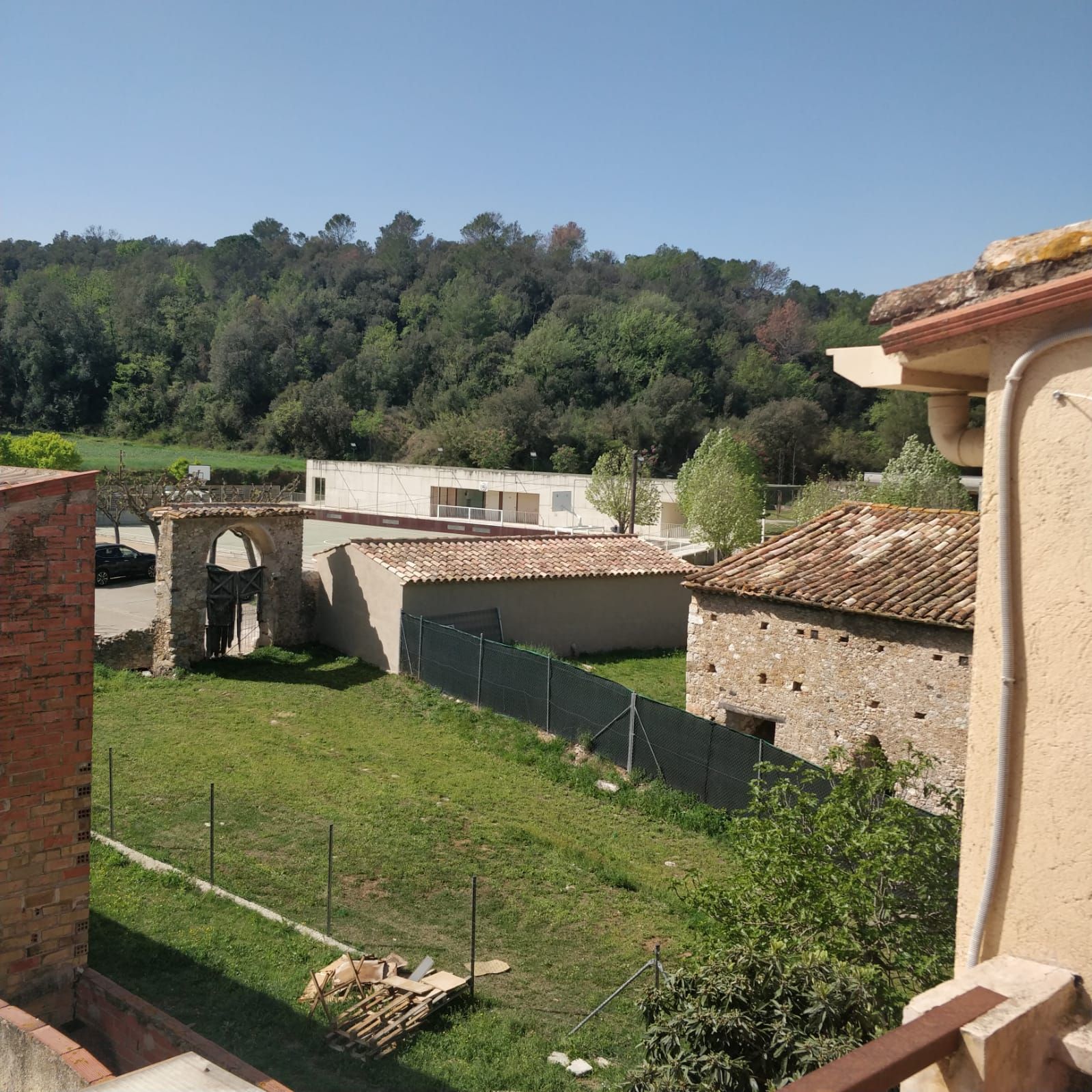 Exterior view of House or chalet for sale in Crespià  with Terrace and Balcony