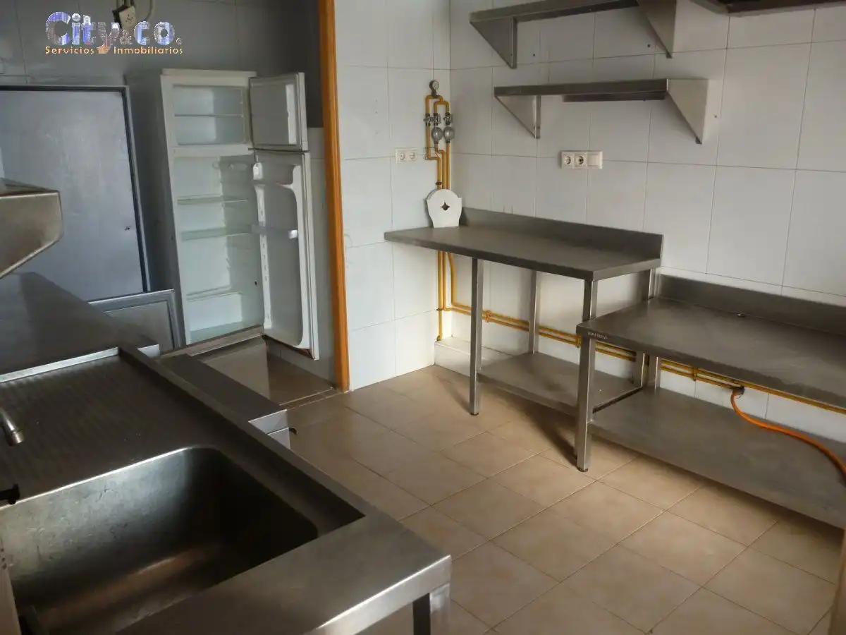 Cocina de Local en venta en Murcia