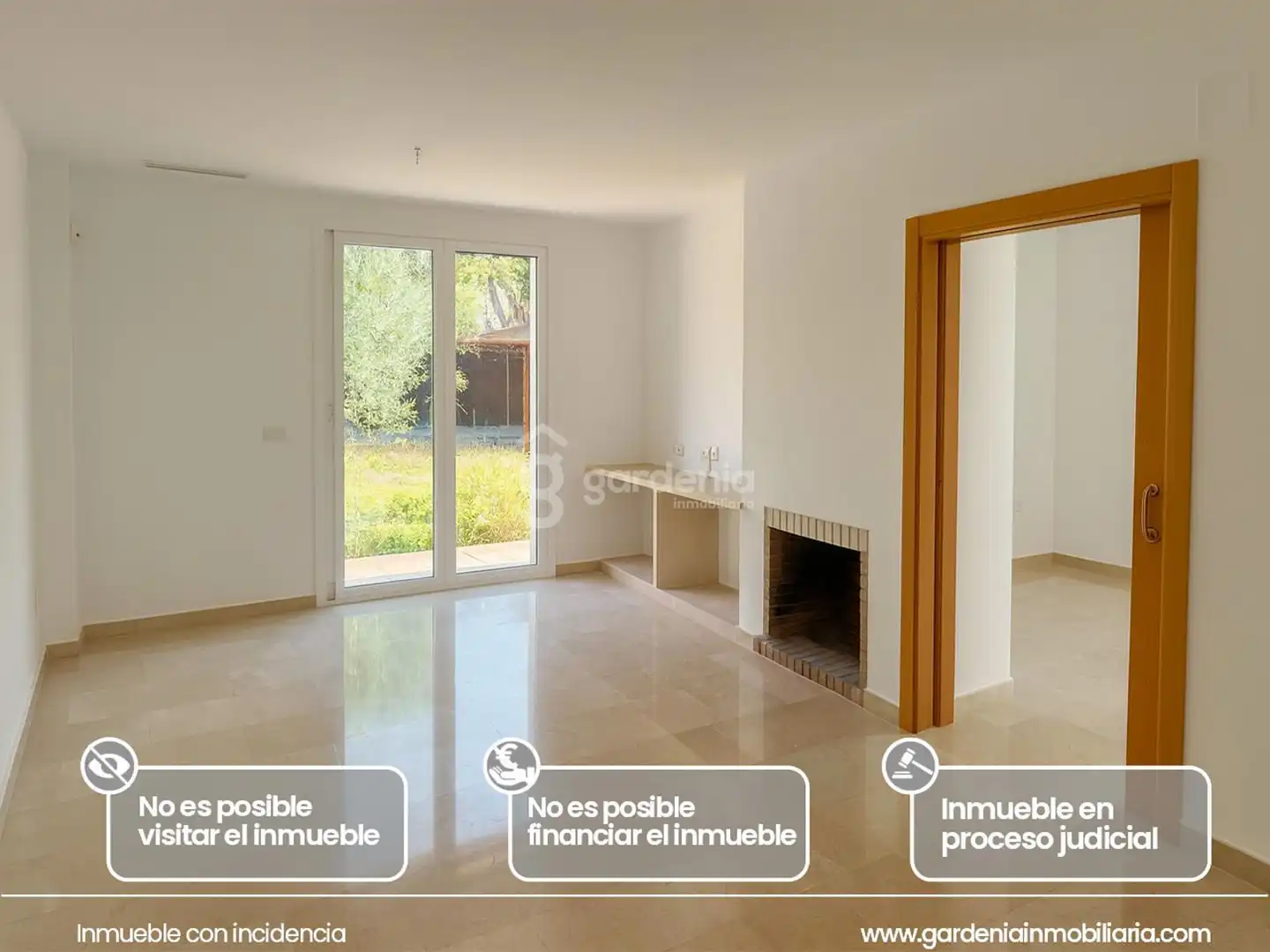 Sala d'estar de Casa o xalet en venda en Espartinas amb Aire condicionat, Calefacció i Terrassa