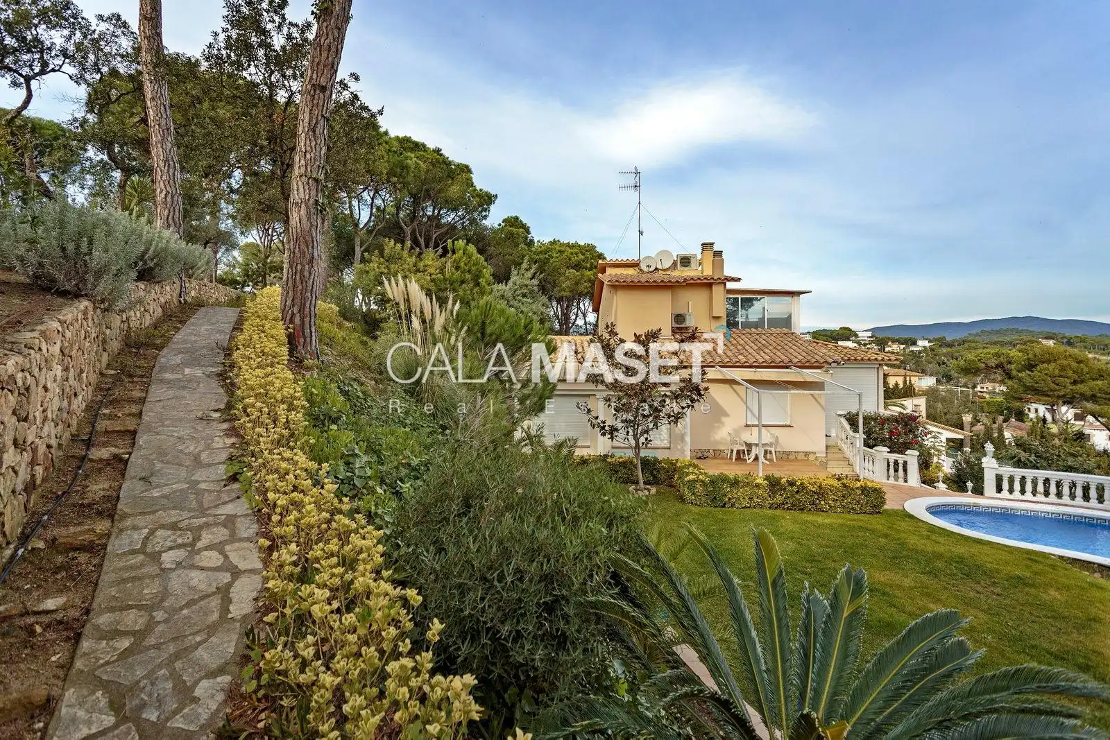 Außenansicht von Haus oder Chalet zum Verkauf in Calonge i Sant Antoni mit Heizung, Privatgarten und Terrasse
