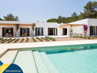 Villa con piscina in vendita a Santa Eulària