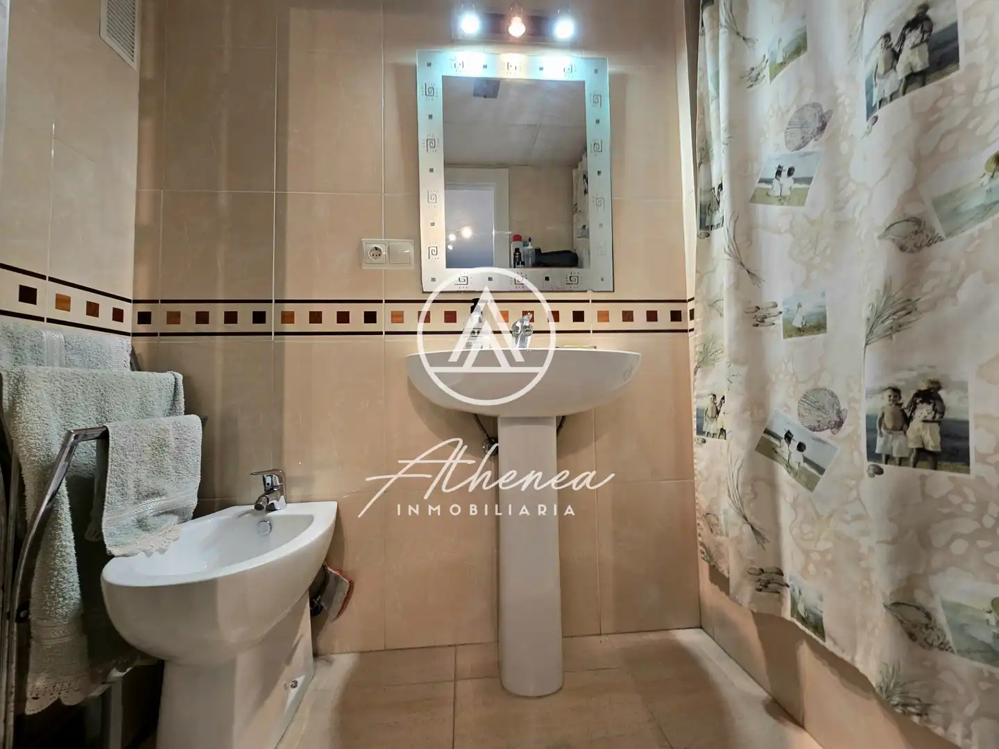 Baño de Piso en venta en Roquetas de Mar con Aire acondicionado, Calefacción y Terraza