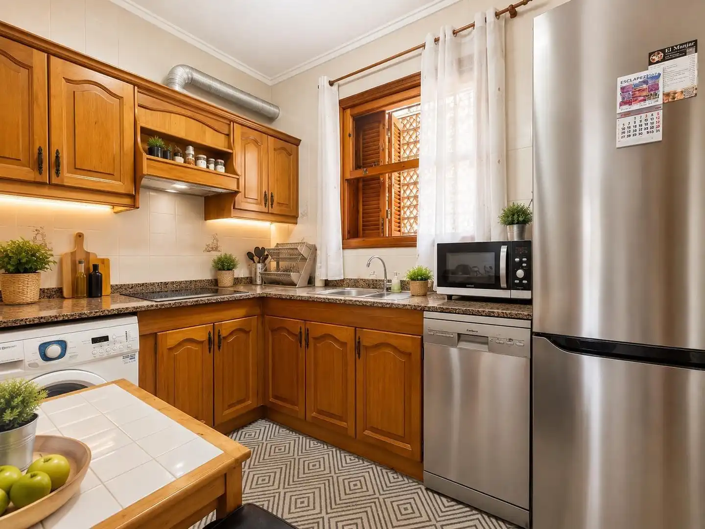Ground floor with terrace to rent in Calle ARACELI, imagen 9