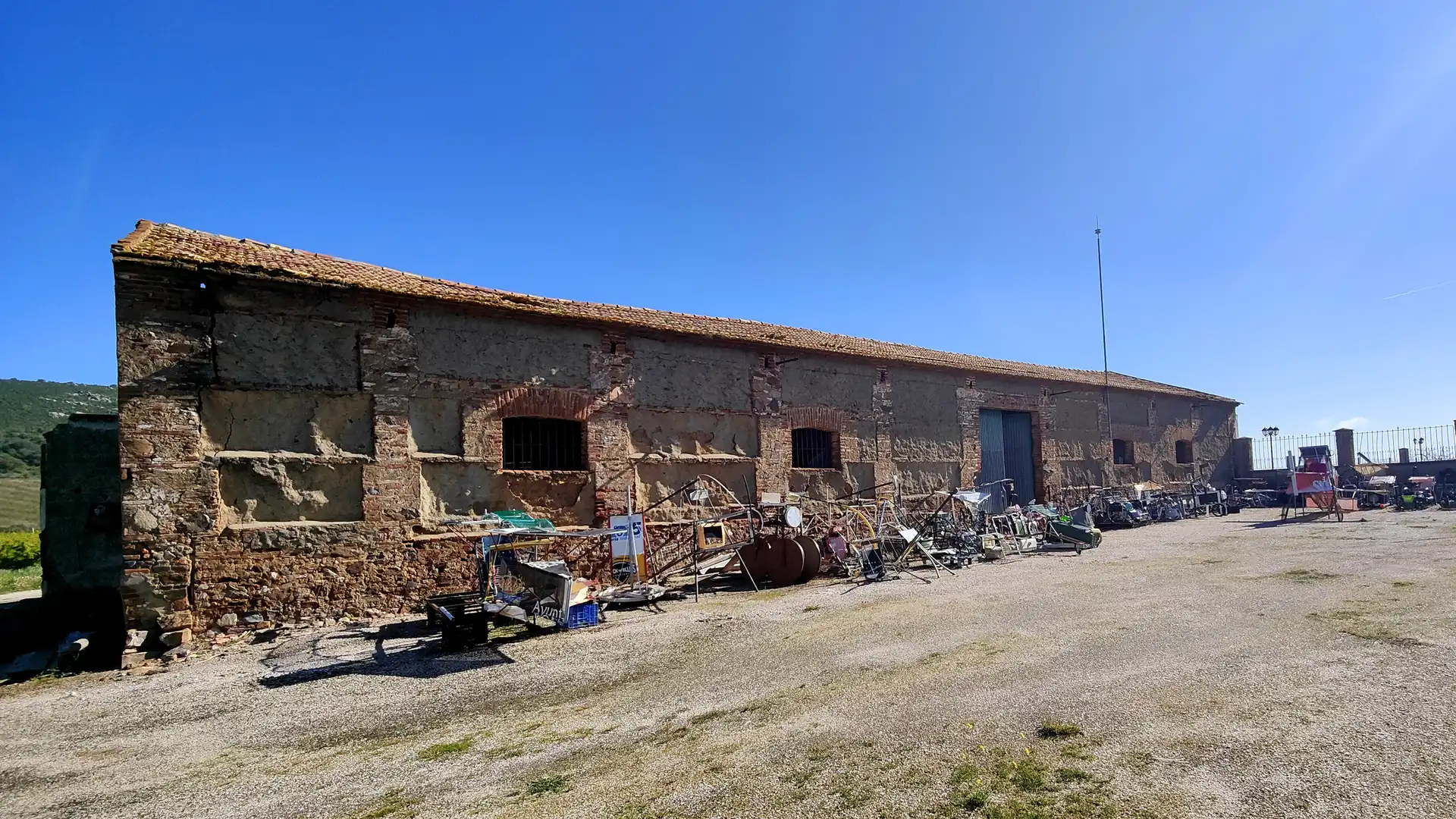 Houses for sale in Calle Lopez de Ayala, Rena