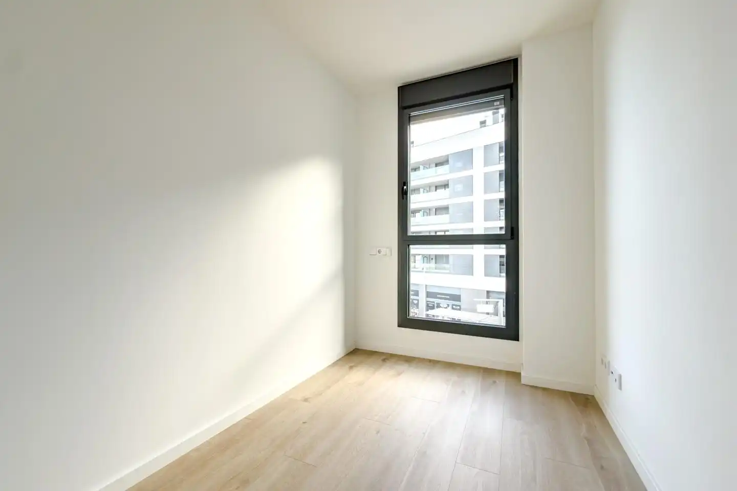 Bedroom of Flat for rent in Badalona  with Air Conditioner, Heating and Terrace