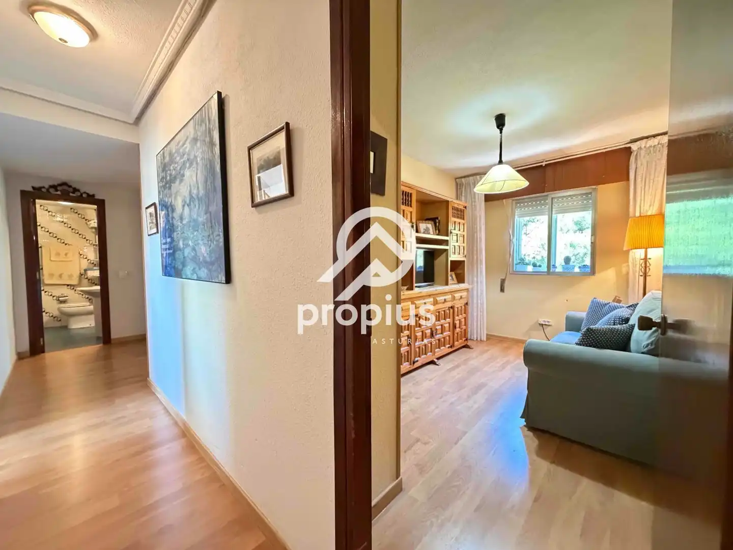 Vista exterior de Piso en venta en Hoyo de Manzanares con Calefacción, Parquet y Terraza