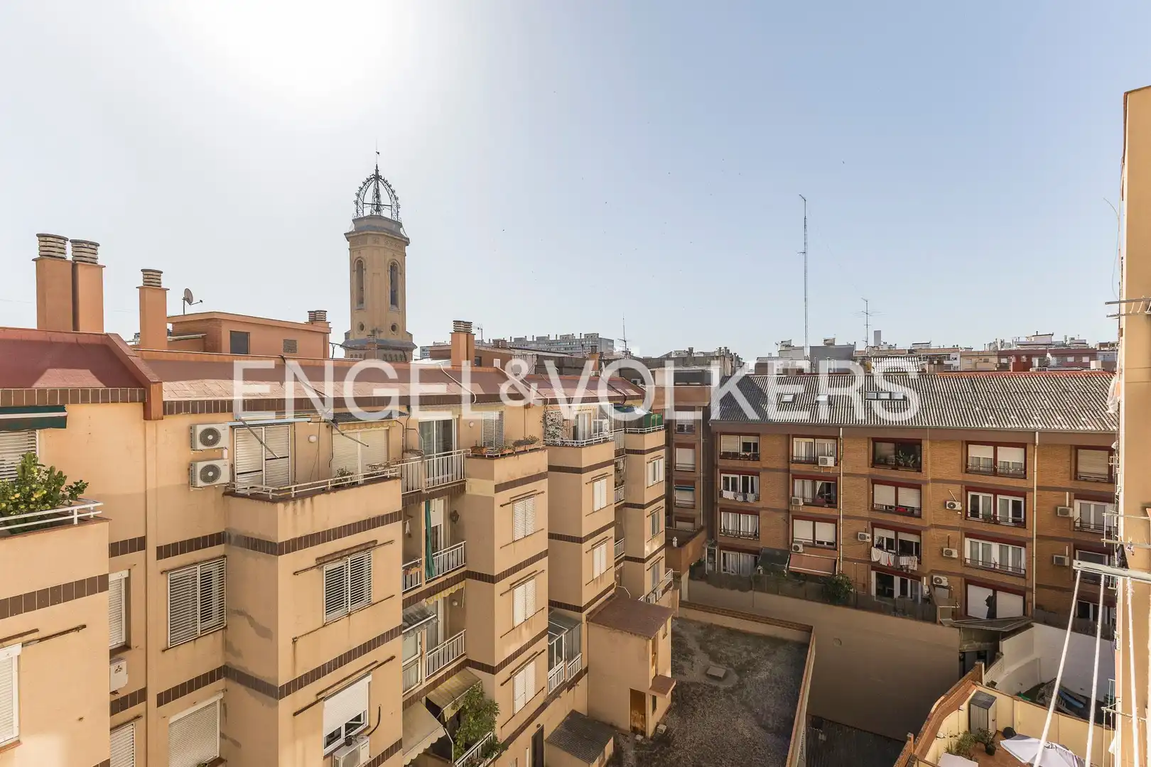 Terraza de Piso en venta en Barcelona con Calefacción